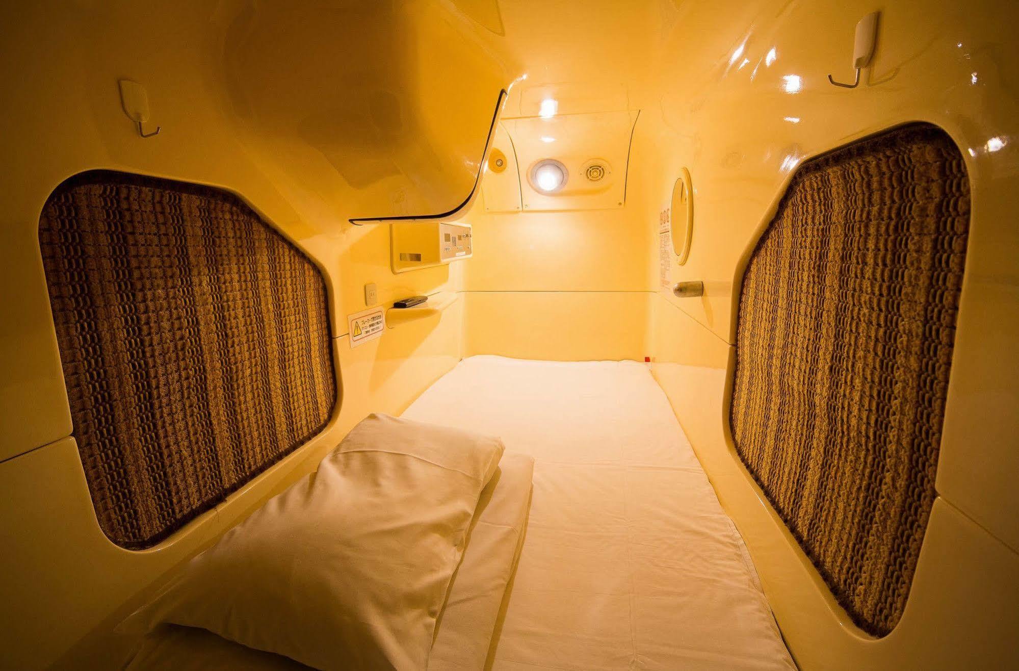 Capsule Inn Sapporo Hostel Екстериор снимка